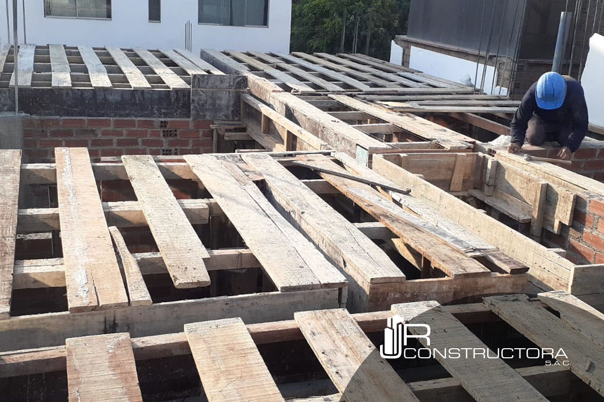 JR CONSTRUCTORA S.A.C.